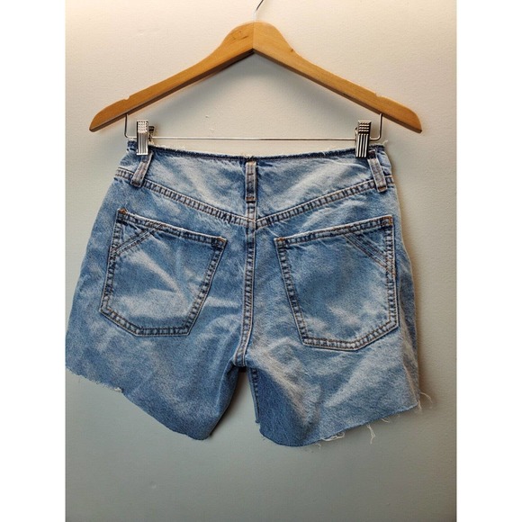 Free People Denim Shorts Size 24 Distressed Cut-offs Button-fly Medium Wash Fade - Picture 6 of 10